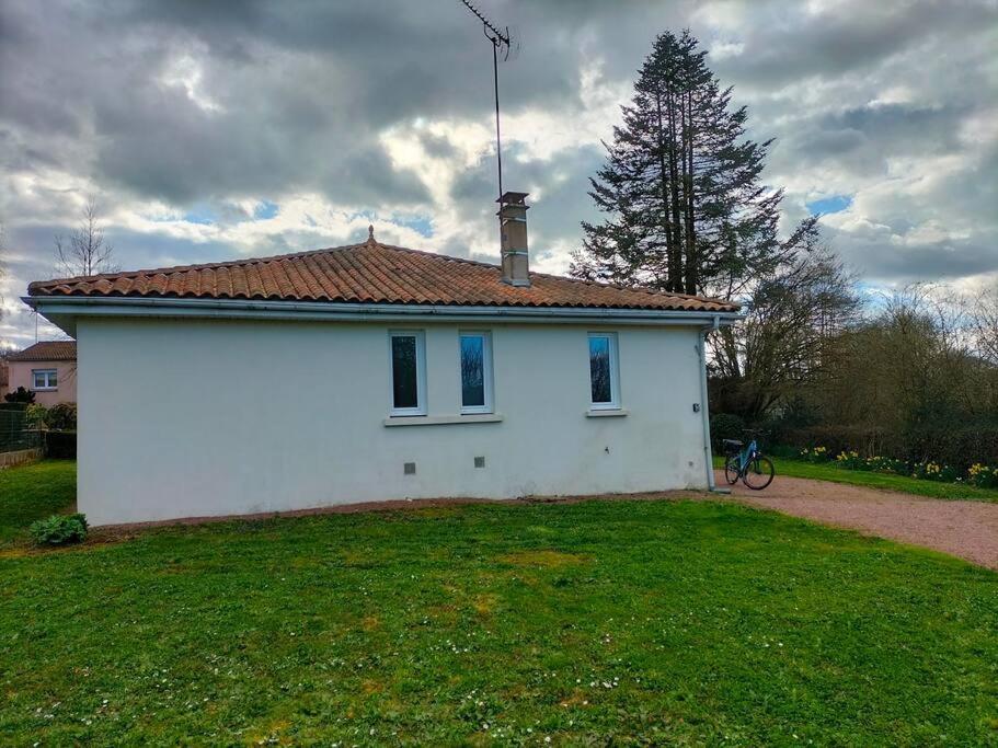 Petite Maison, Le Charme De L'Ancien Saint-Mesmin  Bagian luar foto